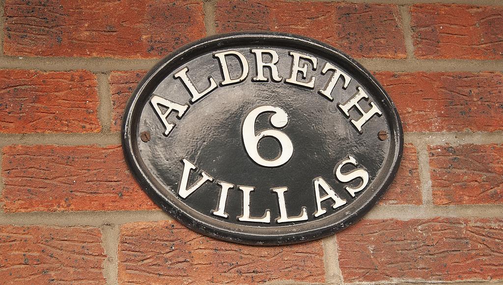 Grayz Townhouse - Free Onsite Parking For 2 Cars Villa Lincoln Kamer foto